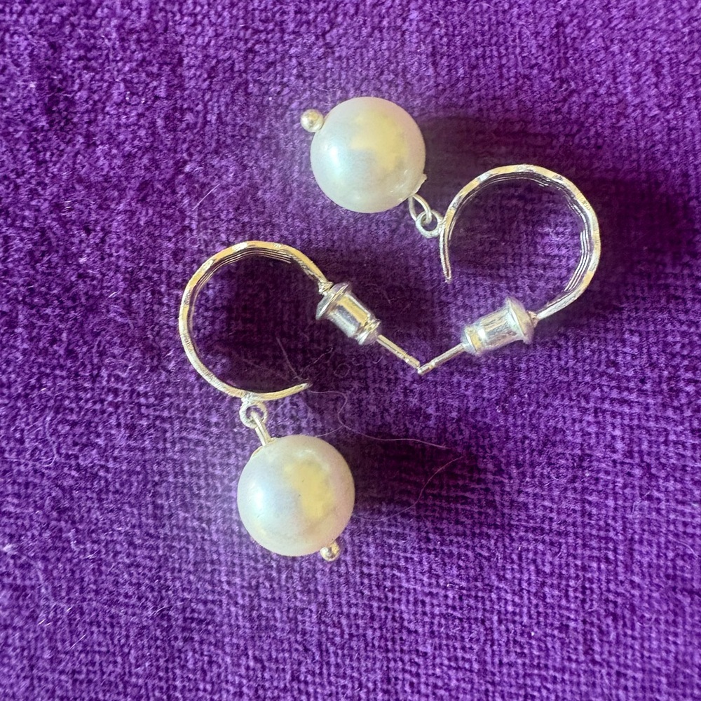 Silver Pearl Drop Earrings